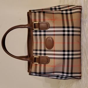 Burberrys vintage tote handbag